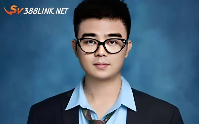 Chân dung tác giả Nguyễn Minh Đức